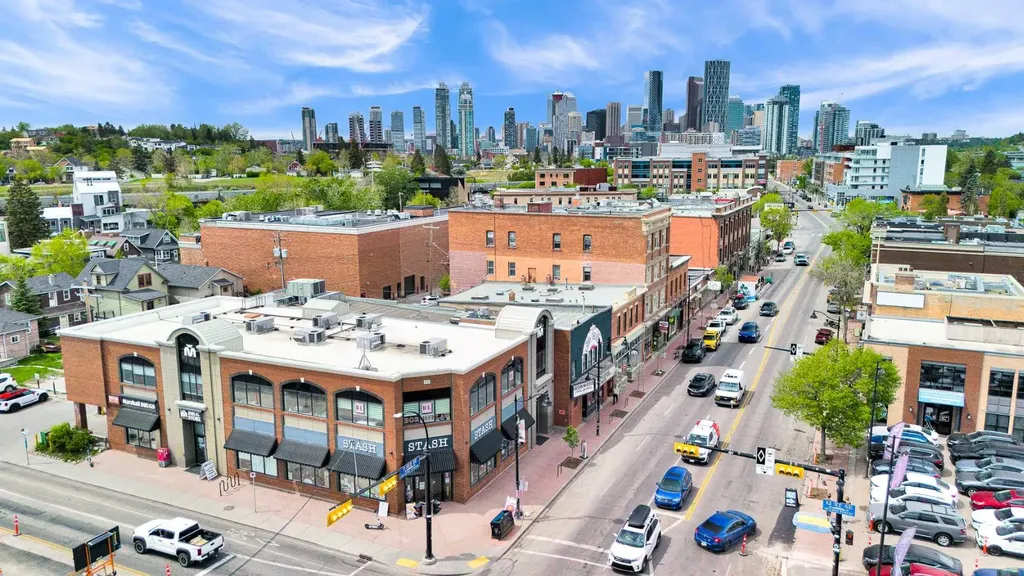 712 14 Street SE Calgary AB T2G 3J8
