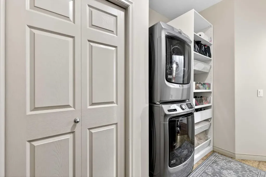13 Cougar Ridge Circle SW Calgary AB T3H 4X6