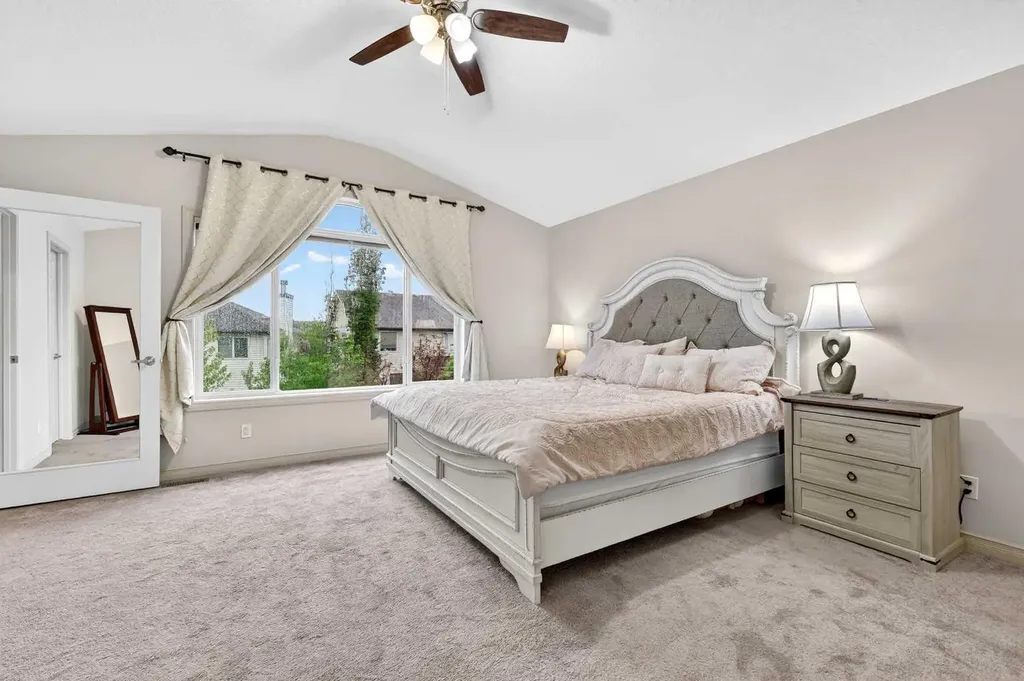 13 Cougar Ridge Circle SW Calgary AB T3H 4X6