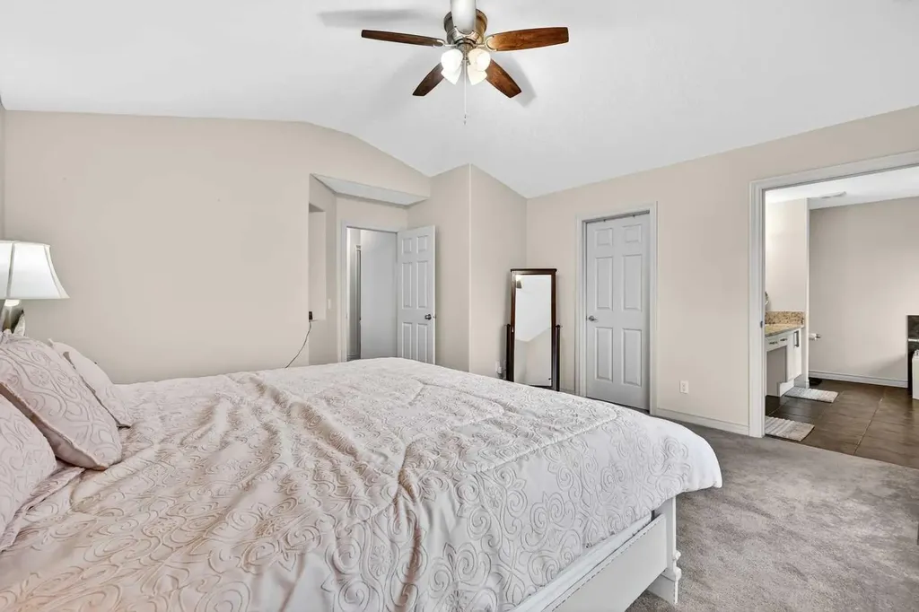 13 Cougar Ridge Circle SW Calgary AB T3H 4X6