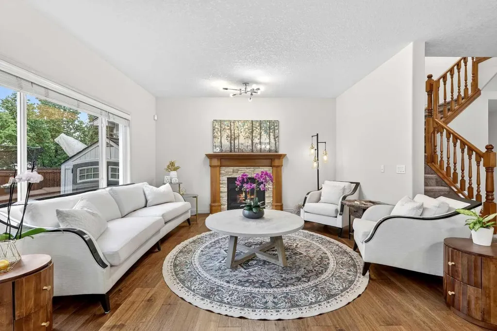 13 Cougar Ridge Circle SW Calgary AB T3H 4X6