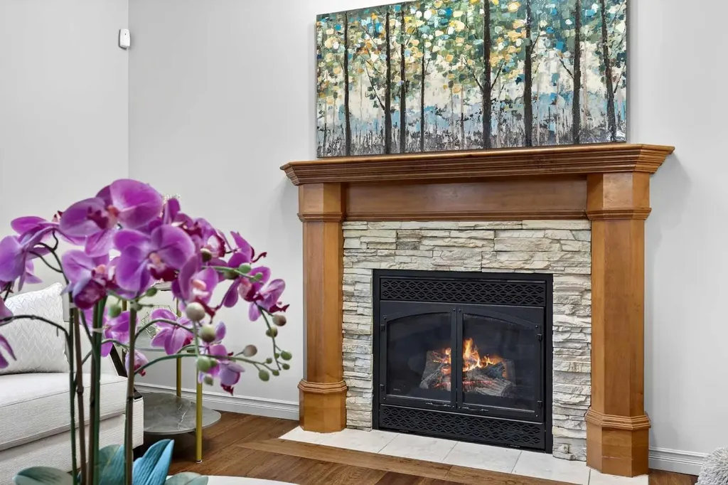 13 Cougar Ridge Circle SW Calgary AB T3H 4X6