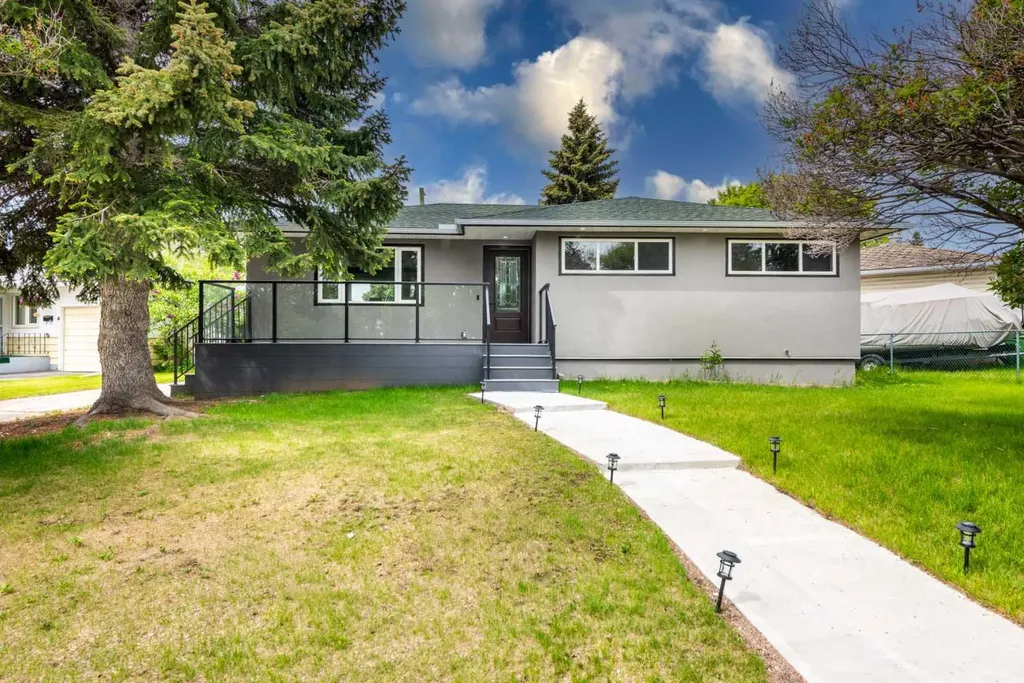 45 Westover Drive SW Calgary AB T3C 2S5