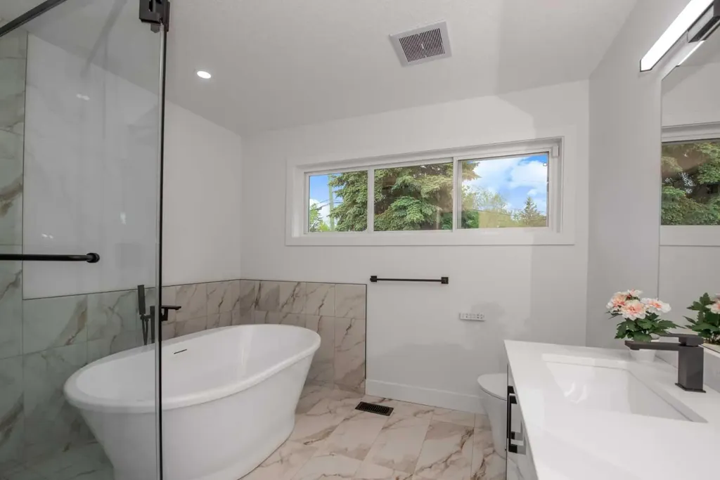 45 Westover Drive SW Calgary AB T3C 2S5