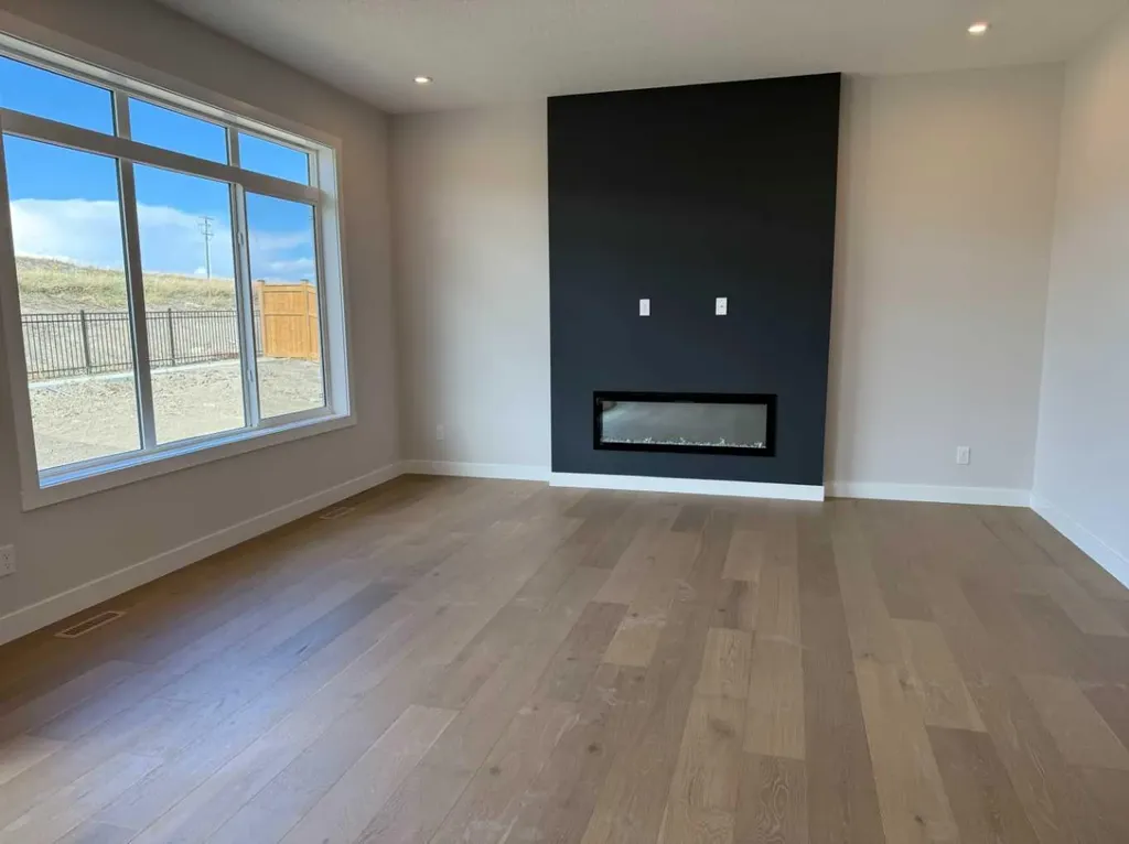 155 Sundown Crescent Cochrane AB T4C 1Y3