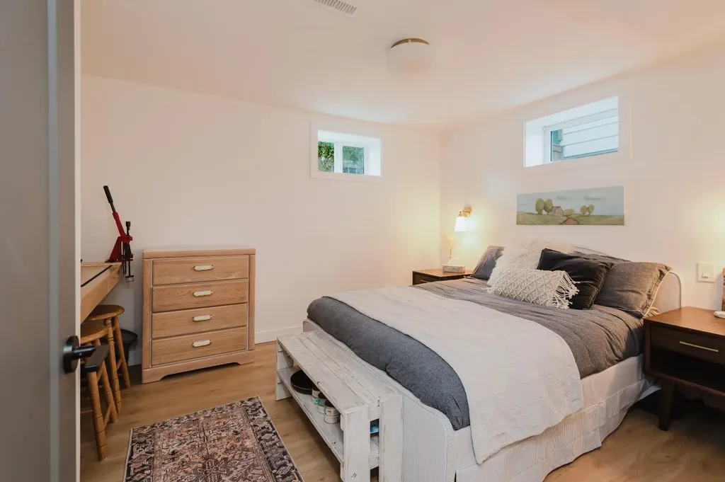 10415 109 Avenue Grande Prairie AB T8V 1S2