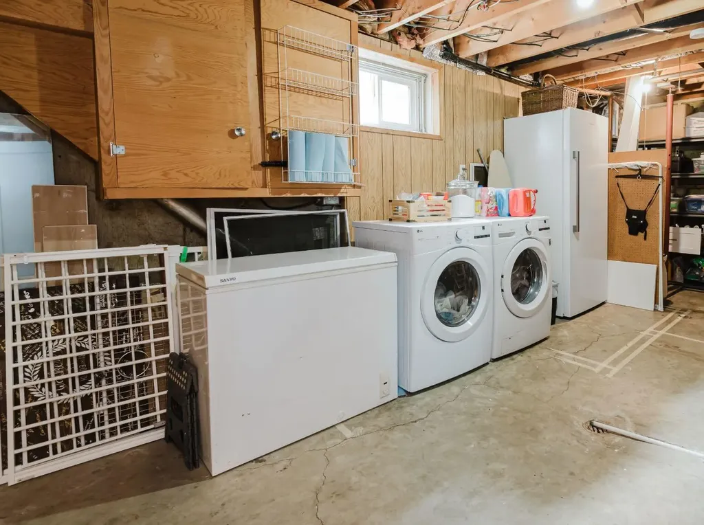 10415 109 Avenue Grande Prairie AB T8V 1S2