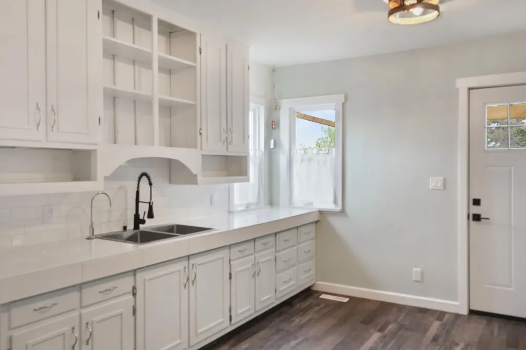 4819 50 Street Lougheed AB T0B 0B9