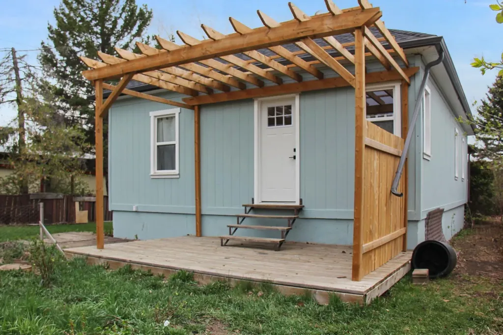 4819 50 Street Lougheed AB T0B 0B9