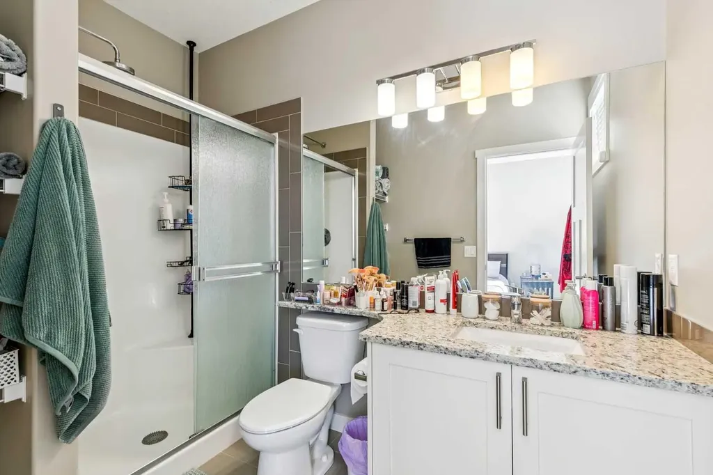 605 Evanston Manor NW Calgary AB T3P 0R9