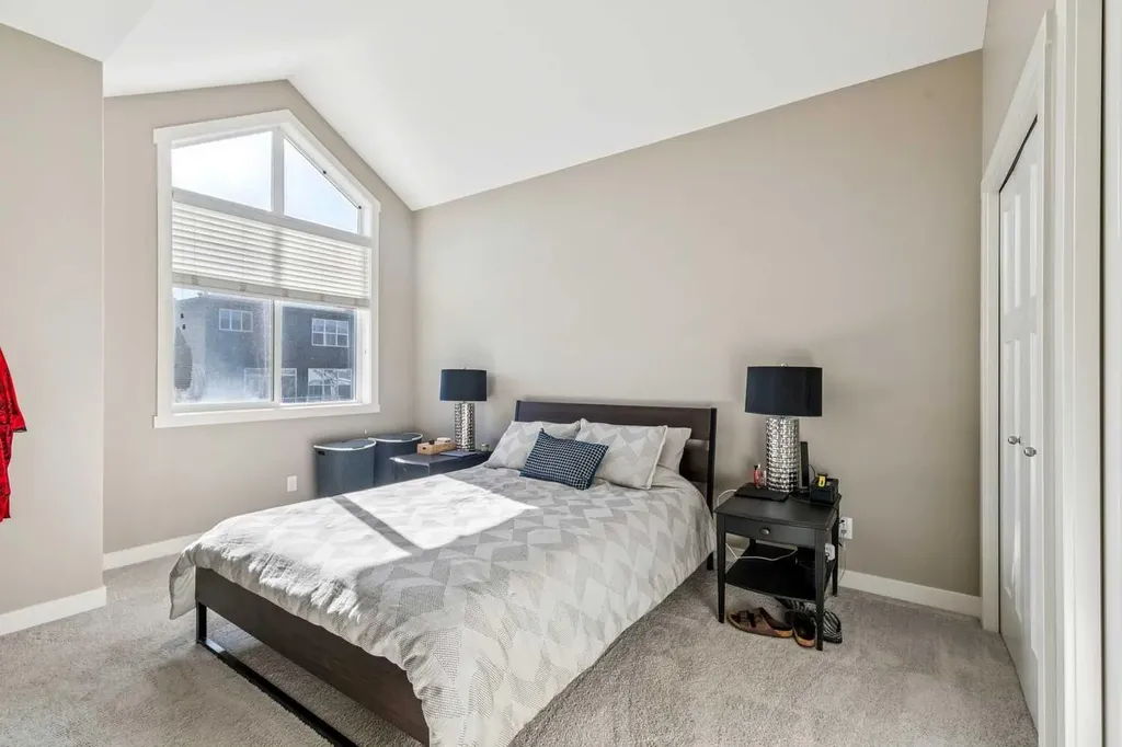 605 Evanston Manor NW Calgary AB T3P 0R9