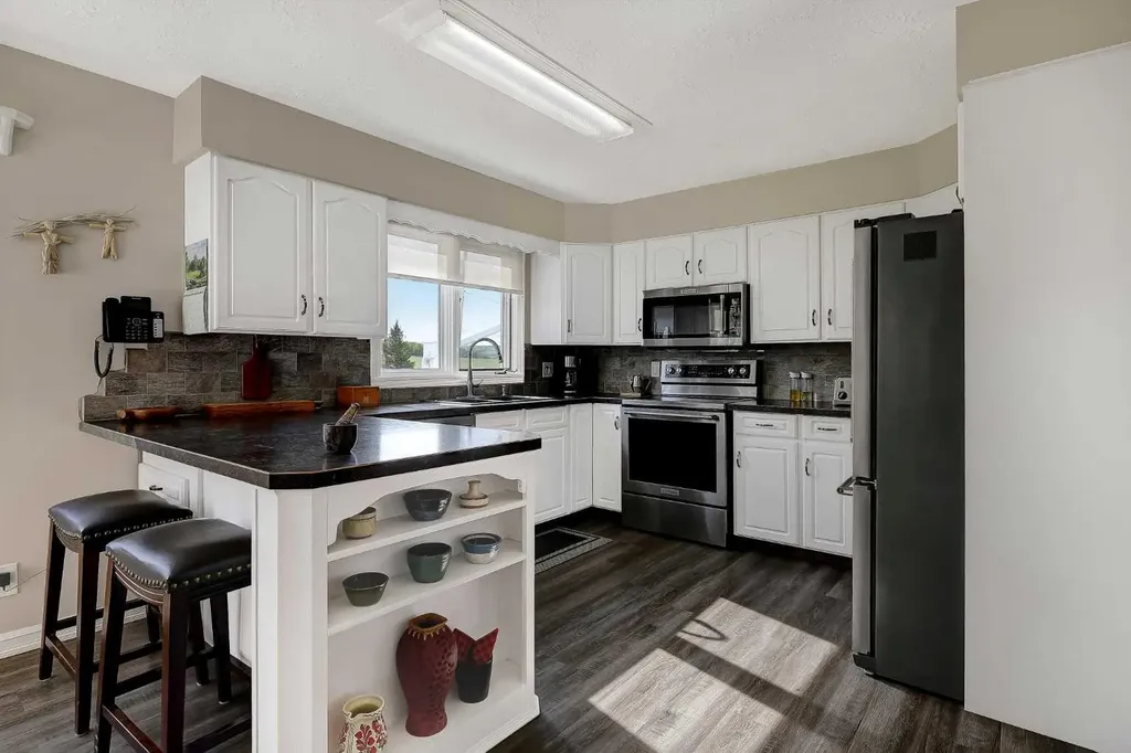 13429 Township Road 784 Township Rural Saddle Hills County AB T0H 0A0