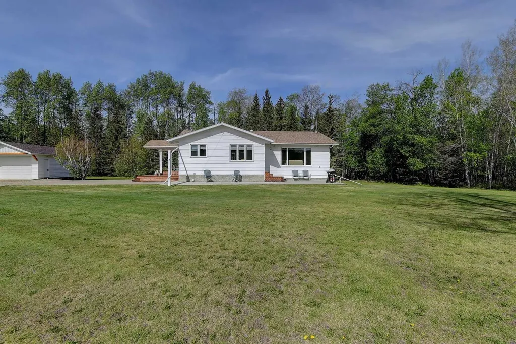 13429 Township Road 784 Township Rural Saddle Hills County AB T0H 0A0