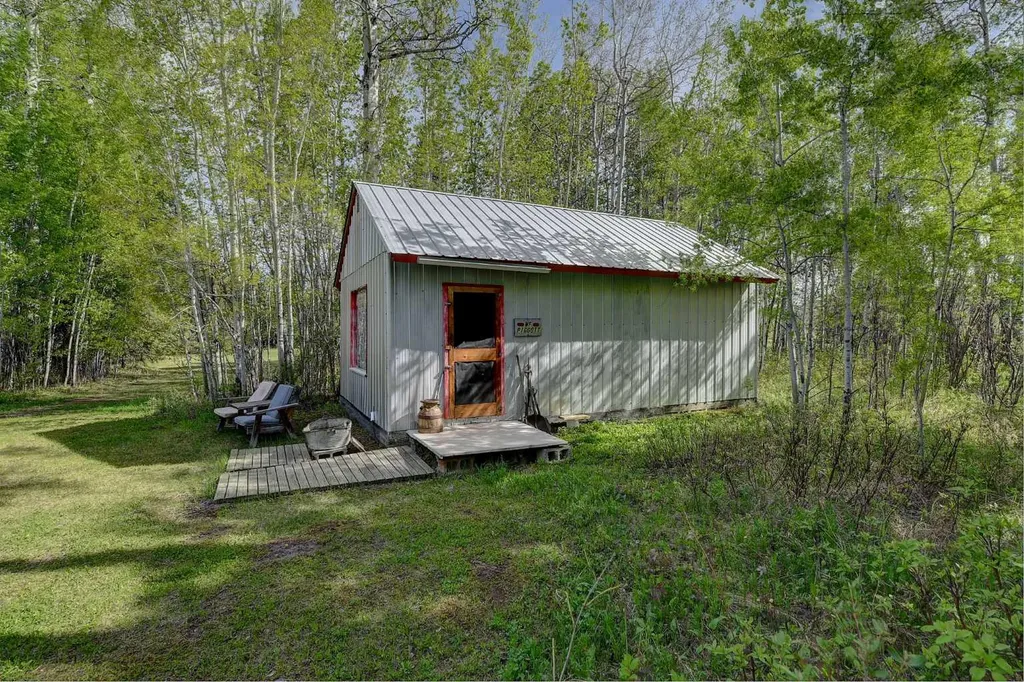13429 Township Road 784 Township Rural Saddle Hills County AB T0H 0A0