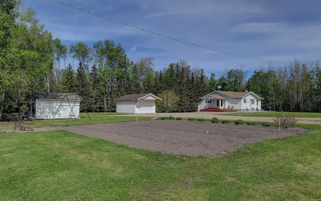13429 Township Road 784 Township Rural Saddle Hills County AB T0H 0A0