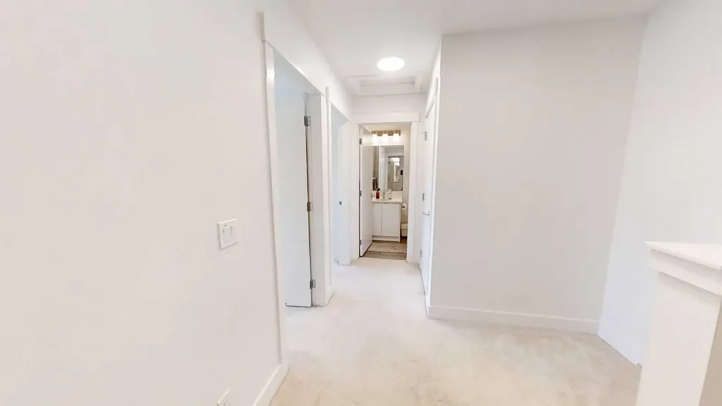 19637 48 Street SE Calgary AB T3M 3T9