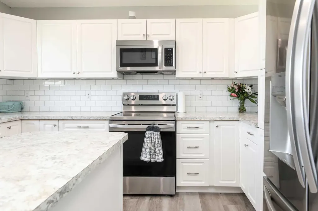 2705 22 Avenue S Lethbridge AB T1K 1J8