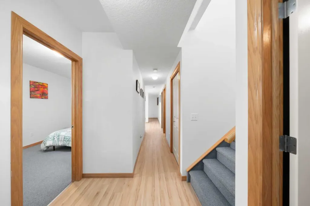 8120 408 Avenue E Rural Foothills County AB T1S 6C4