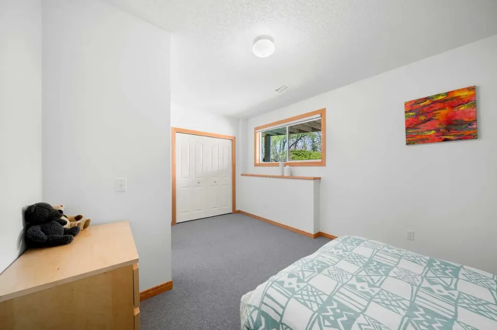 8120 408 Avenue E Rural Foothills County AB T1S 6C4