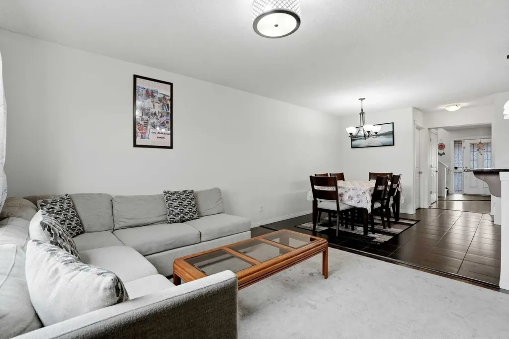 31 Skyview Ranch Lane NE Calgary AB T3N 0L9
