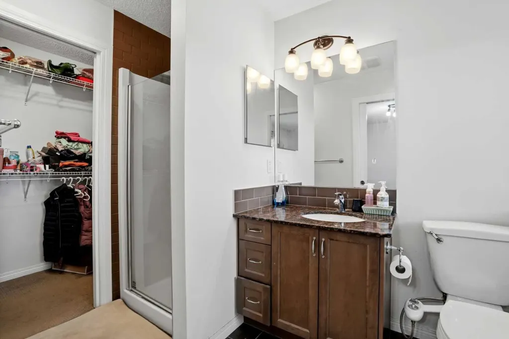 31 Skyview Ranch Lane NE Calgary AB T3N 0L9