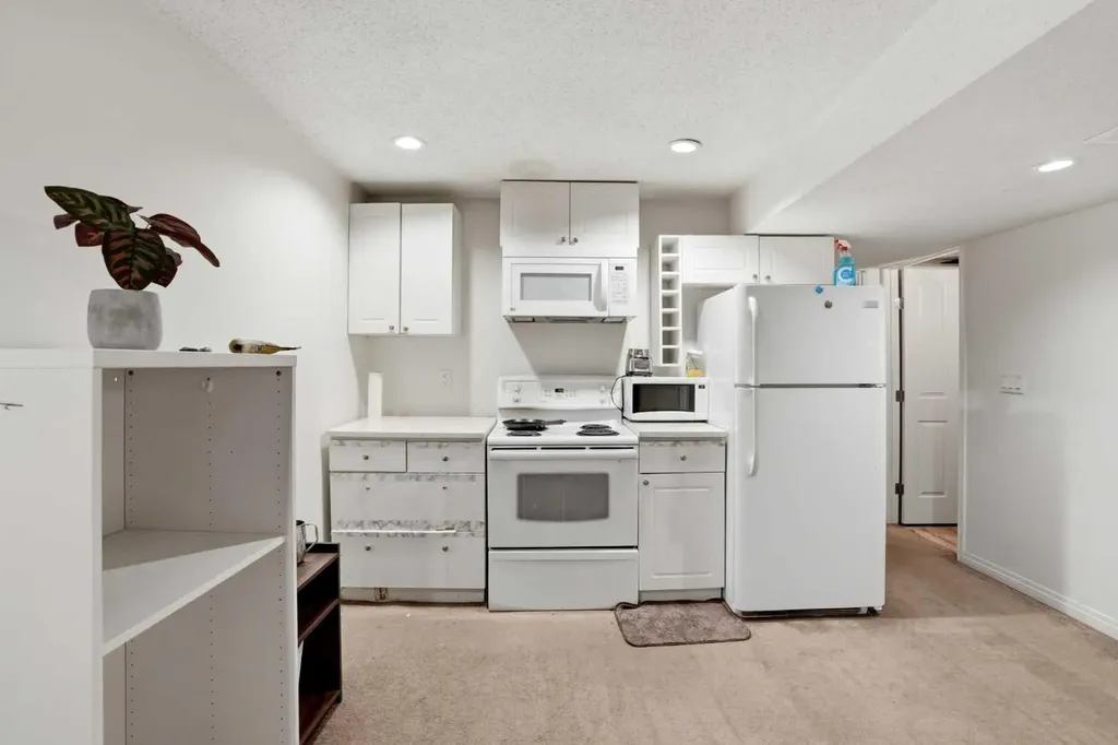 31 Skyview Ranch Lane NE Calgary AB T3N 0L9