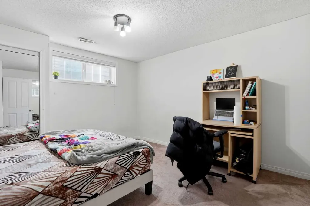 31 Skyview Ranch Lane NE Calgary AB T3N 0L9