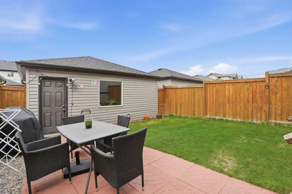 31 Skyview Ranch Lane NE Calgary AB T3N 0L9