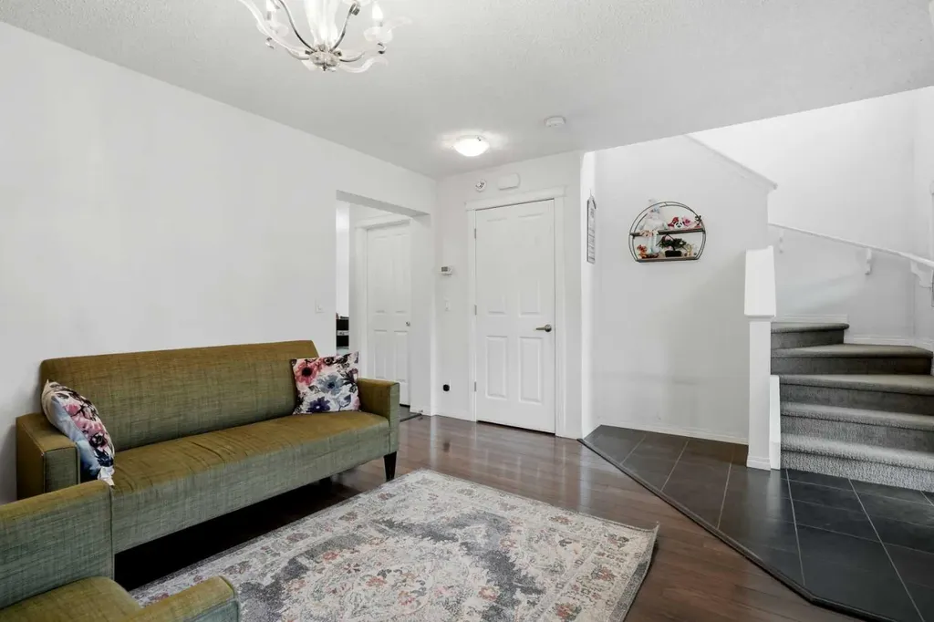 31 Skyview Ranch Lane NE Calgary AB T3N 0L9