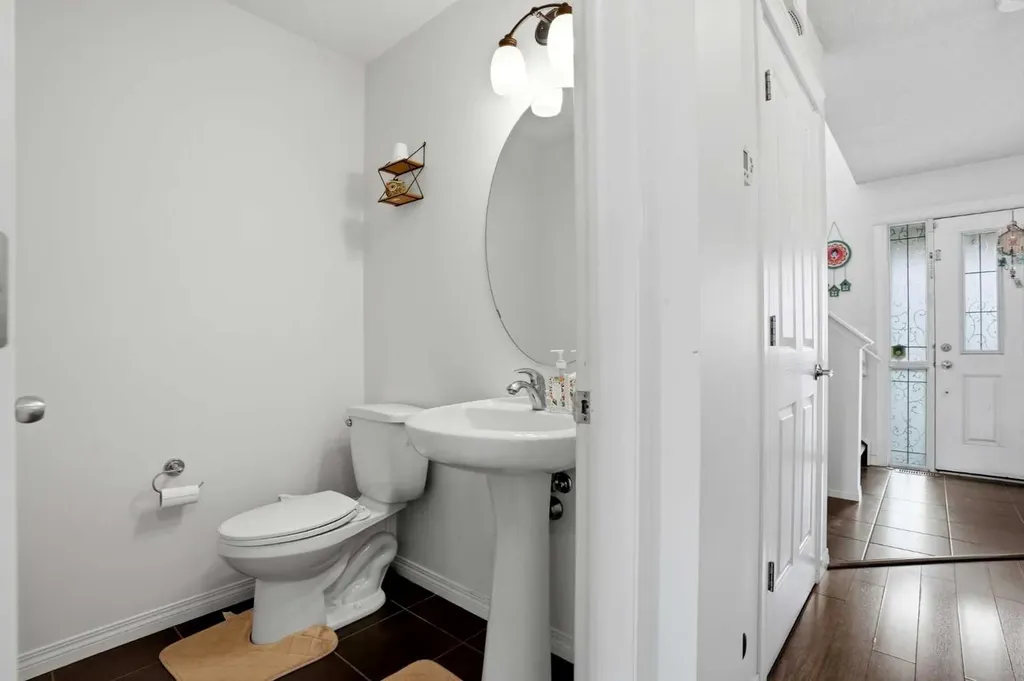 31 Skyview Ranch Lane NE Calgary AB T3N 0L9