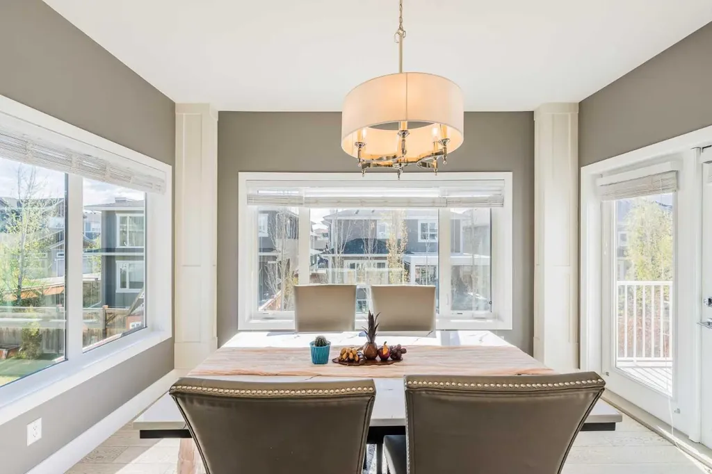 174 Aspen Vista Way SW Calgary AB T3H 0Y8