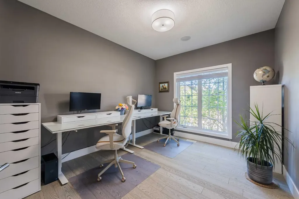174 Aspen Vista Way SW Calgary AB T3H 0Y8