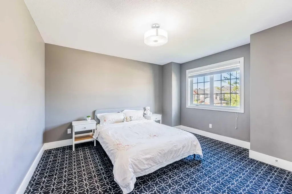 174 Aspen Vista Way SW Calgary AB T3H 0Y8