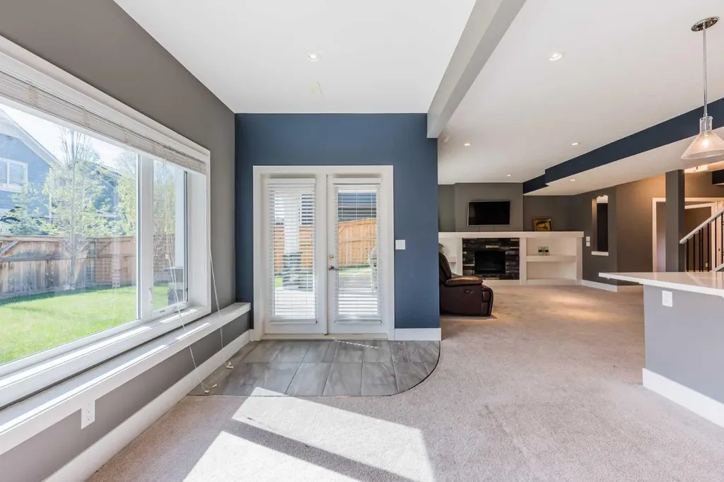 174 Aspen Vista Way SW Calgary AB T3H 0Y8