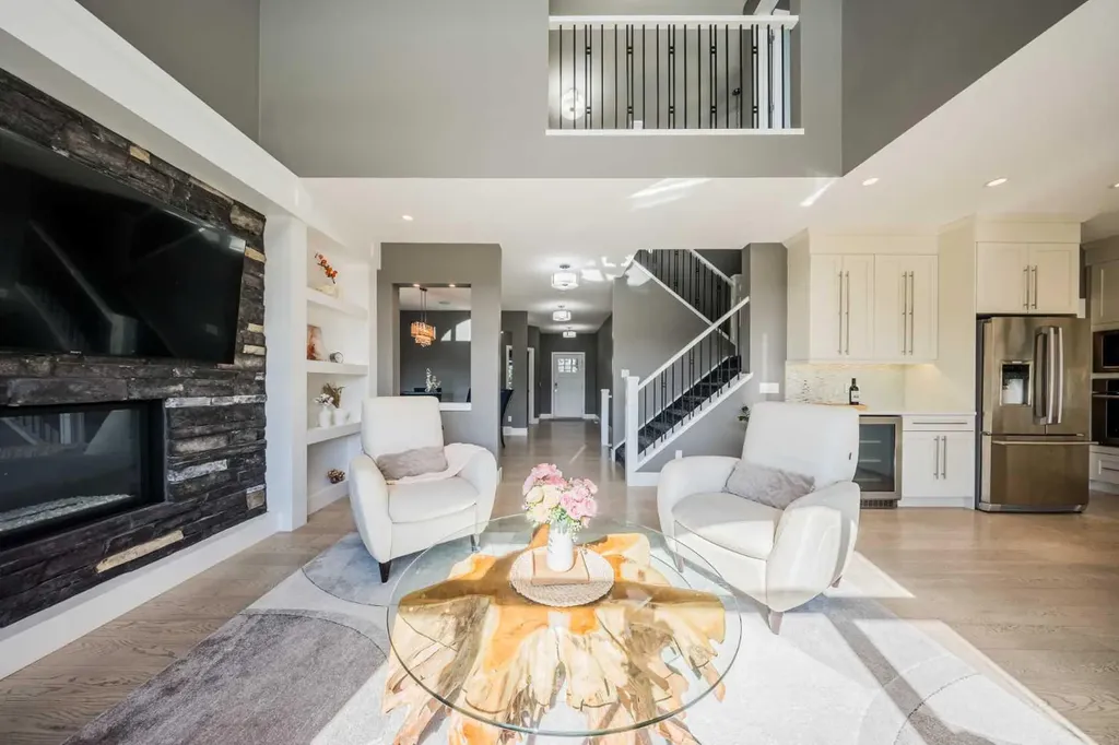 174 Aspen Vista Way SW Calgary AB T3H 0Y8