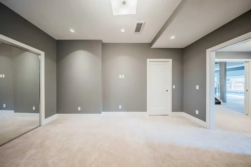 174 Aspen Vista Way SW Calgary AB T3H 0Y8