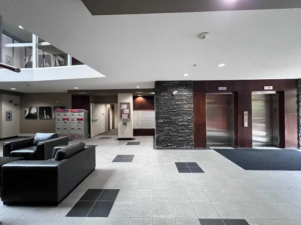 2727 28 Avenue SE Calgary AB T2B 0L4