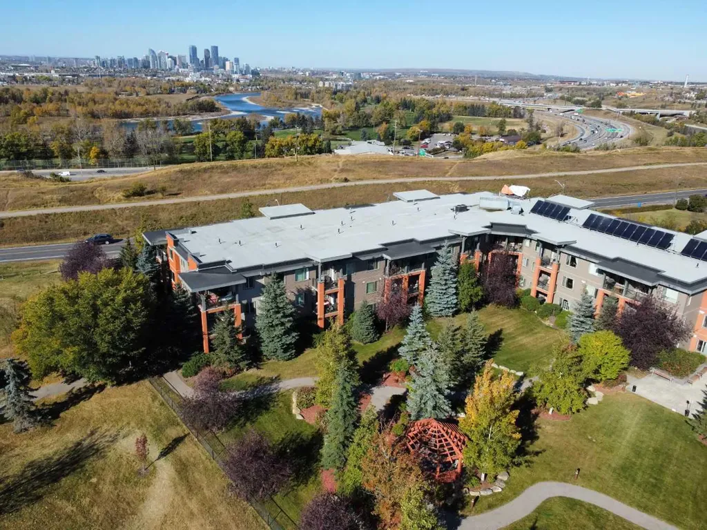 2727 28 Avenue SE Calgary AB T2B 0L4
