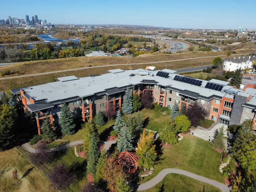 2727 28 Avenue SE Calgary AB T2B 0L4