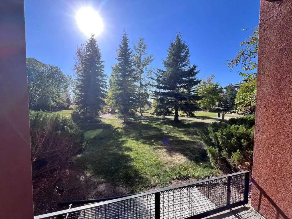 2727 28 Avenue SE Calgary AB T2B 0L4