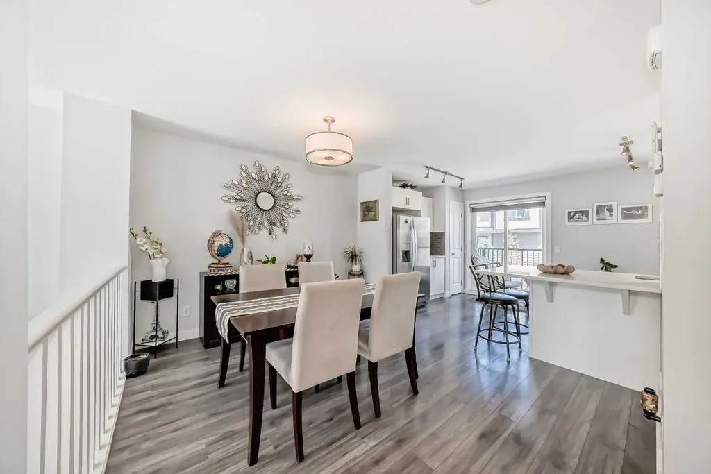 551 Evanston Link NW Calgary AB T3P 0B1