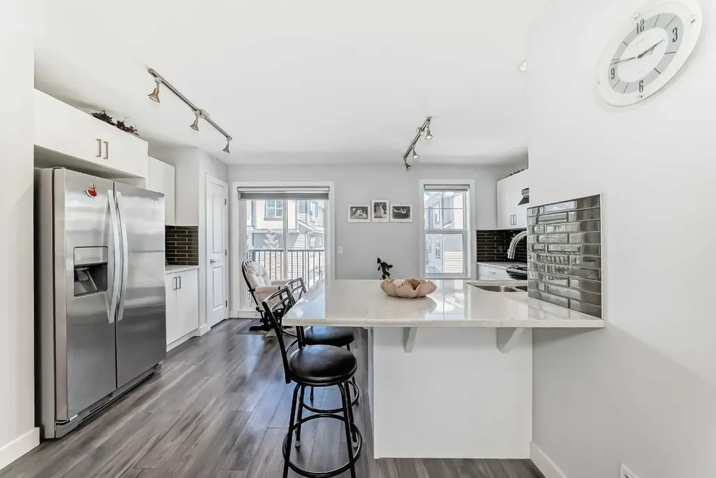 551 Evanston Link NW Calgary AB T3P 0B1