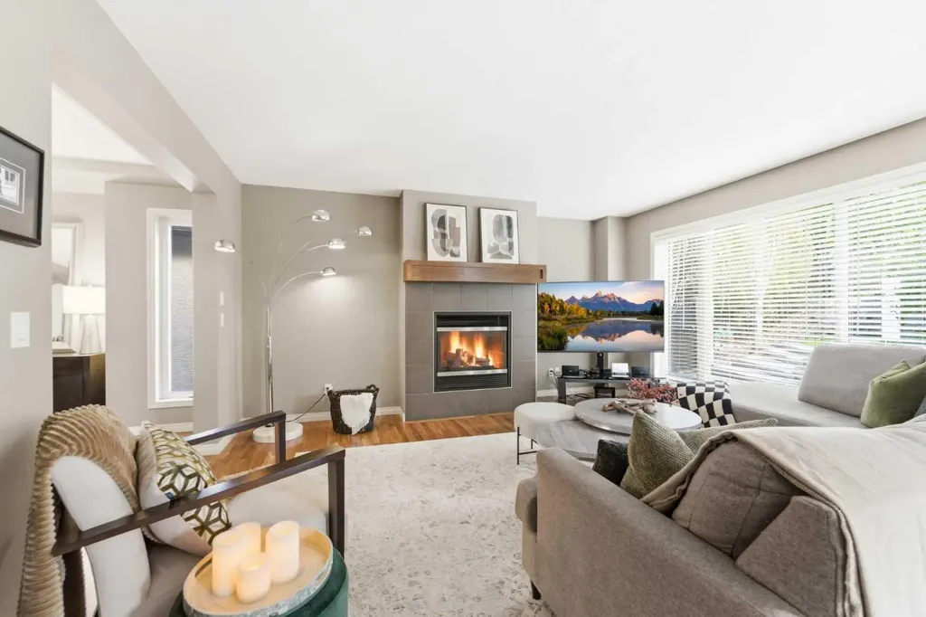 39 Evercreek Bluffs Road SW Calgary AB T2Y 4P3