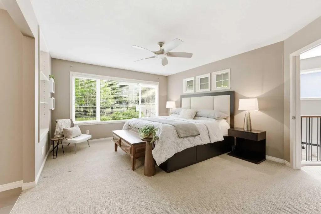 39 Evercreek Bluffs Road SW Calgary AB T2Y 4P3