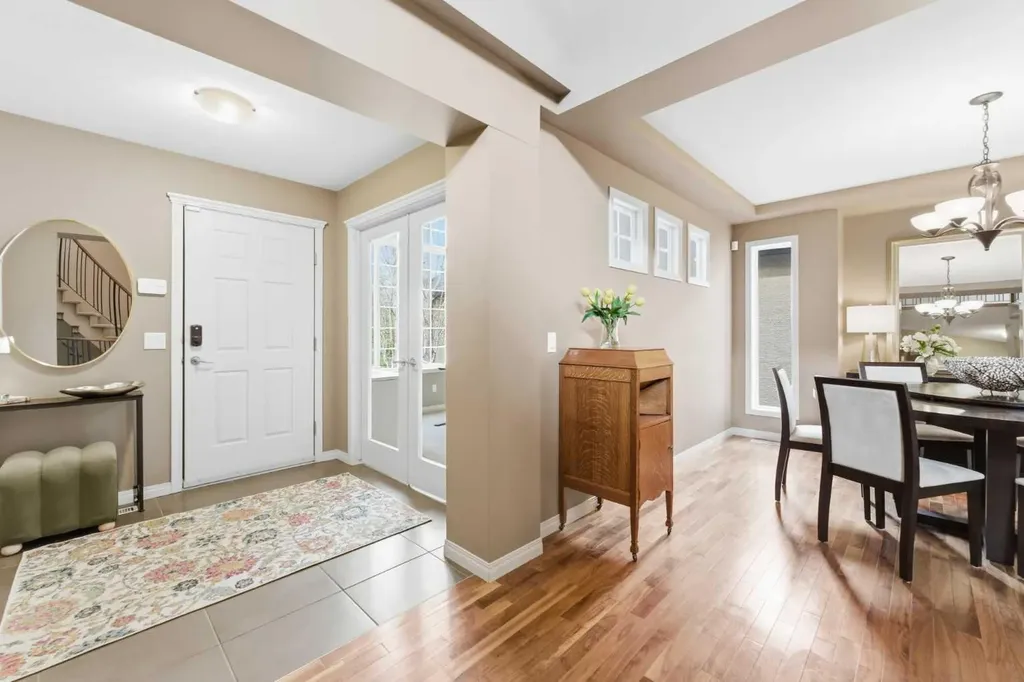 39 Evercreek Bluffs Road SW Calgary AB T2Y 4P3