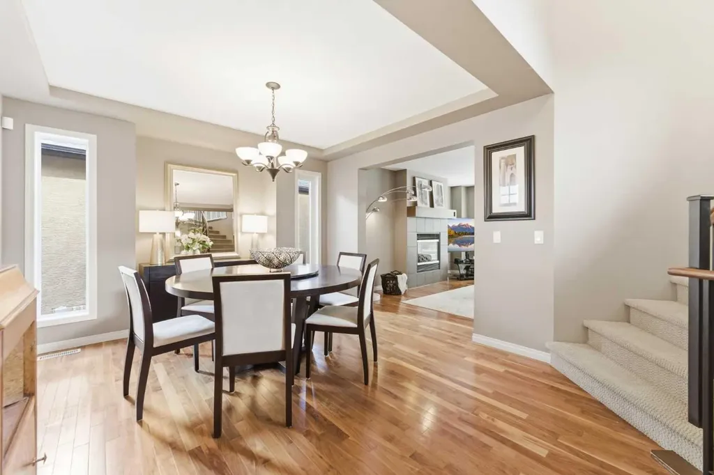 39 Evercreek Bluffs Road SW Calgary AB T2Y 4P3