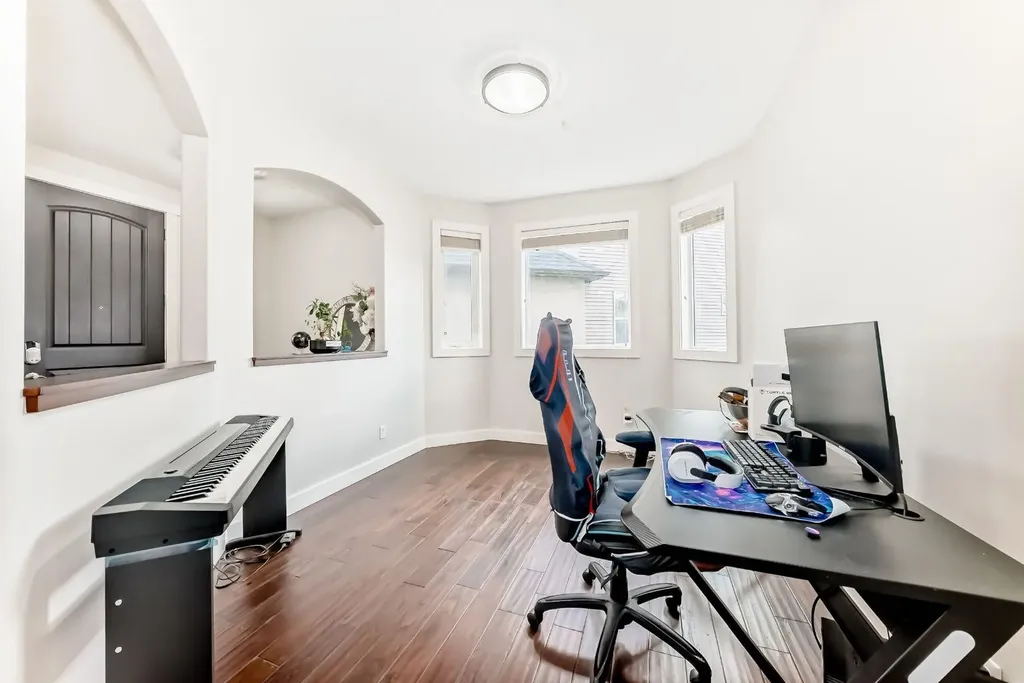 40 Cooperstown Place SW Airdrie AB T4B 3T5