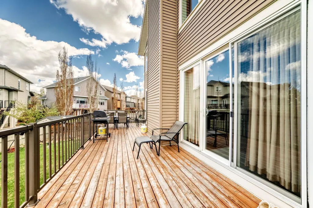40 Cooperstown Place SW Airdrie AB T4B 3T5