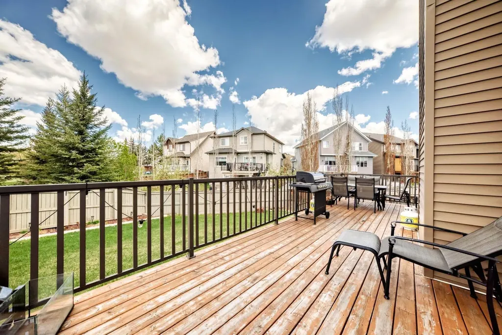 40 Cooperstown Place SW Airdrie AB T4B 3T5