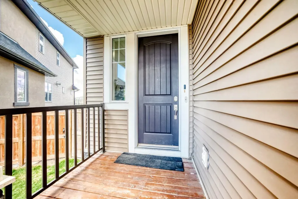 40 Cooperstown Place SW Airdrie AB T4B 3T5